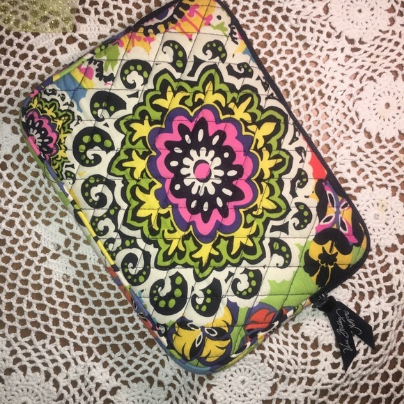 Vera Bradley Medium Size Pouch - Picture 3 of 7